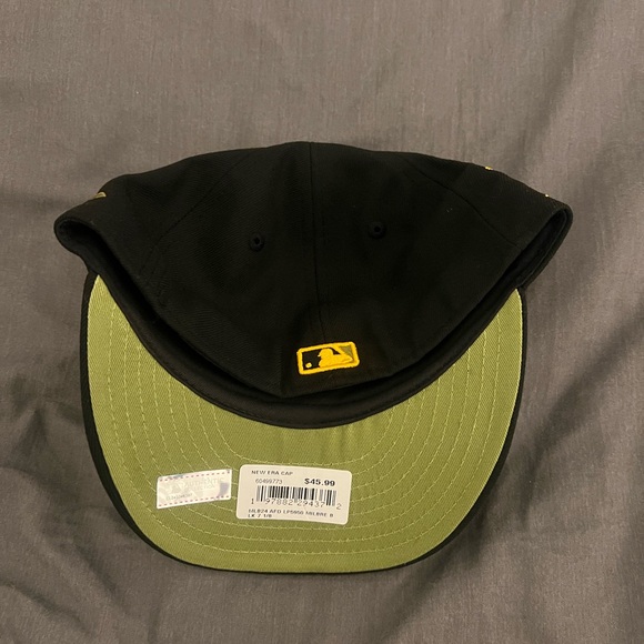 Milwaukee Brewers New Era Armed Forces Day On-Field MLB hat 7 1/8 New - Picture 2 of 7